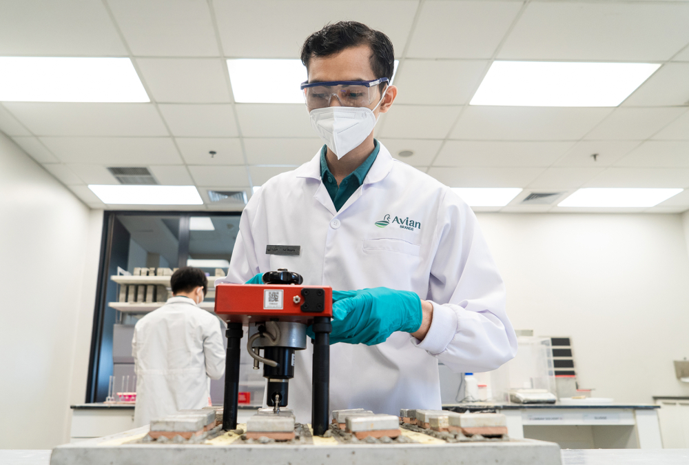 Karir-Research-Development